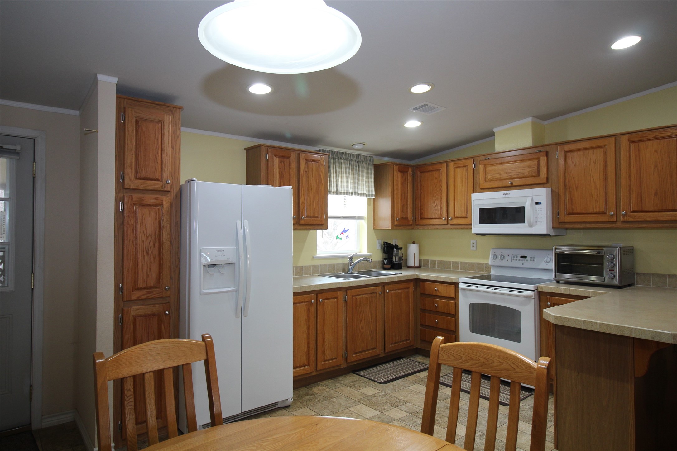 601 Carothers Avenue Rochester TX 79544