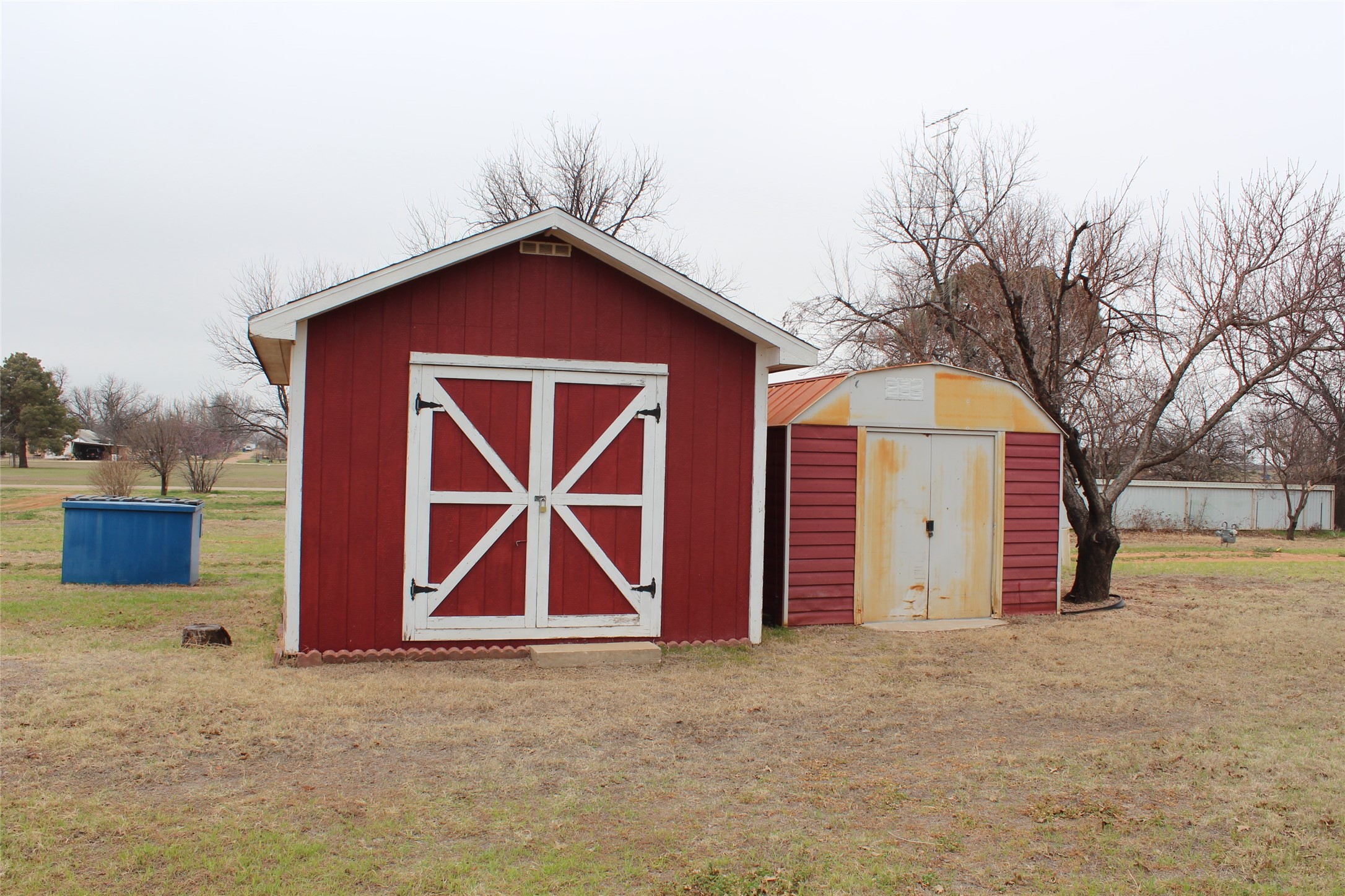 601 Carothers Avenue Rochester TX 79544