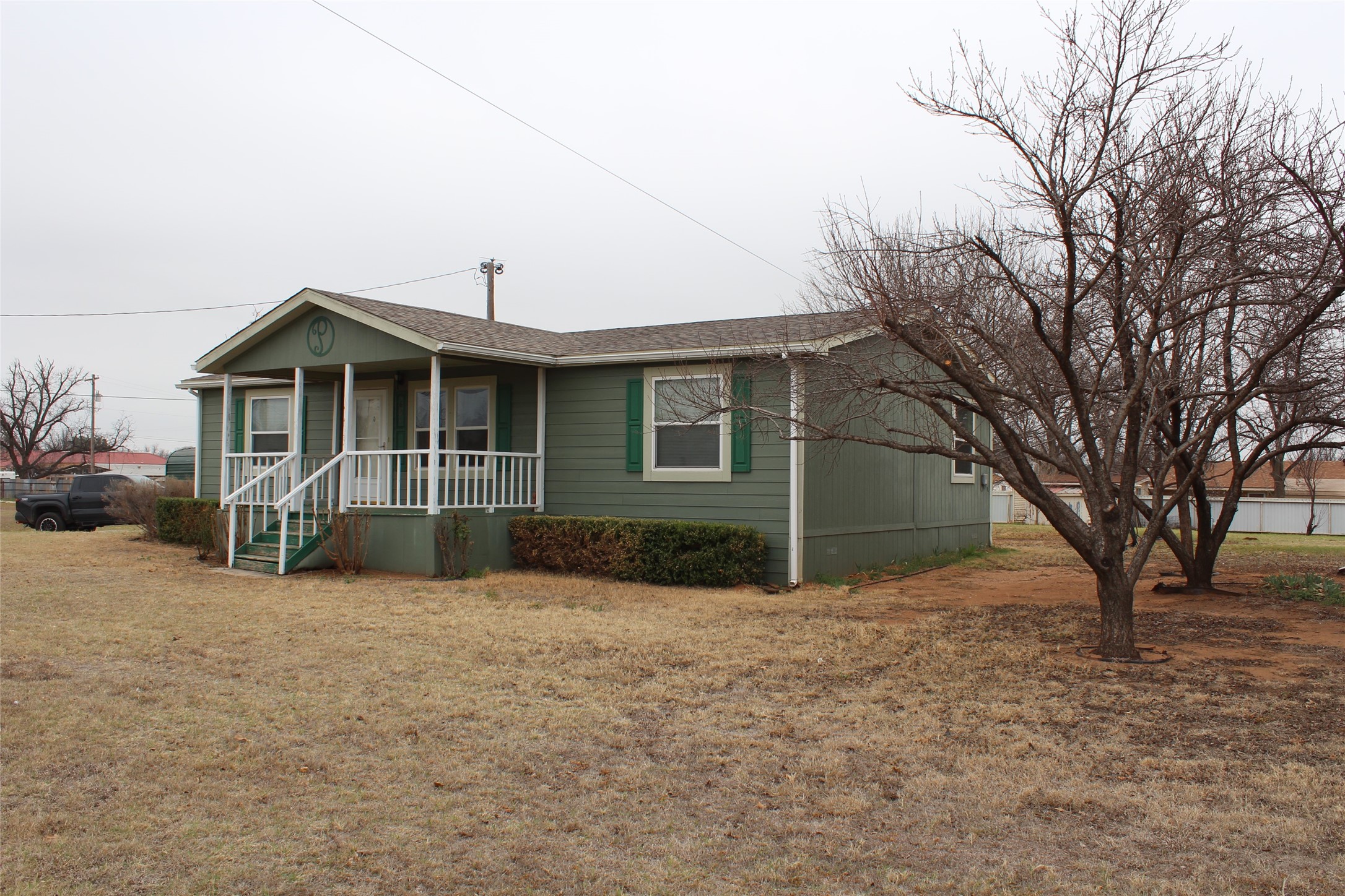 601 Carothers Avenue Rochester TX 79544