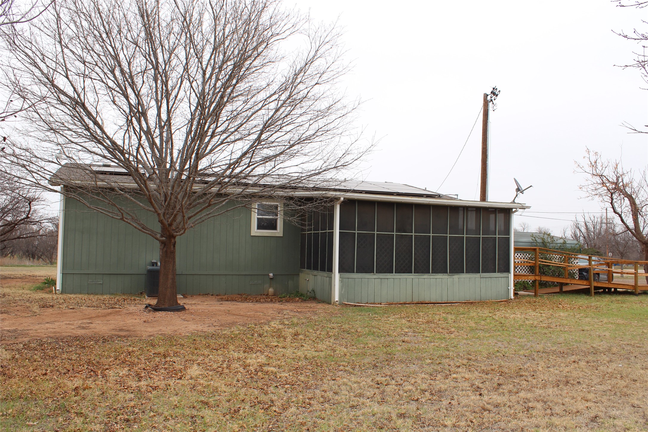 601 Carothers Avenue Rochester TX 79544