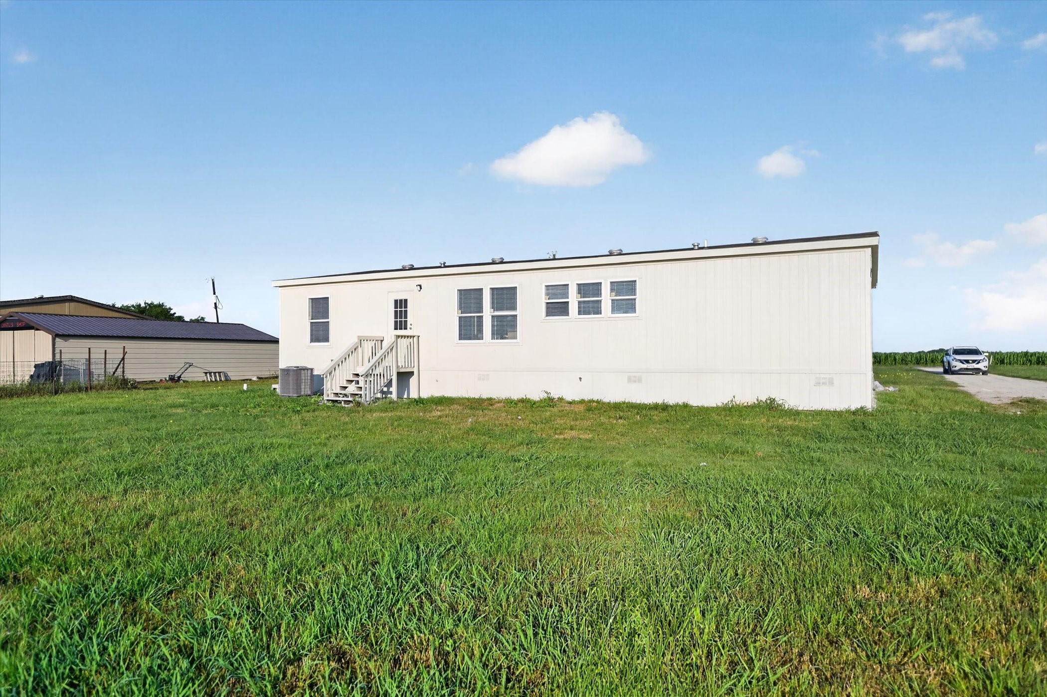 1393 Hackleman Road Whitesboro TX 76273