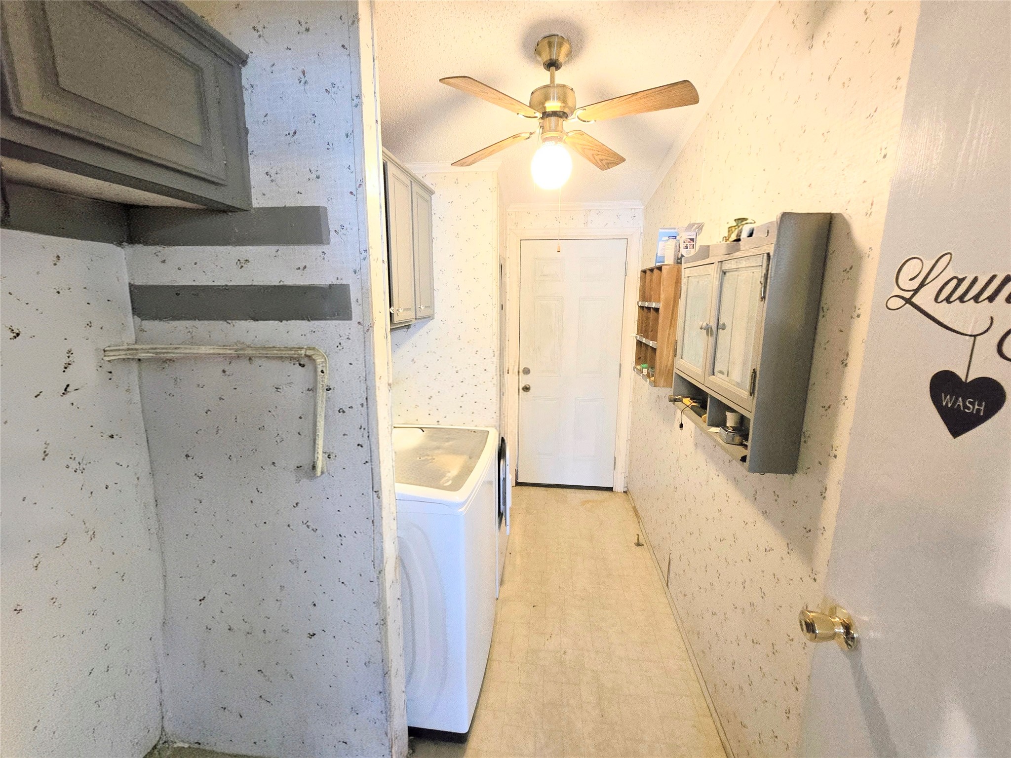 813 W 12th Street Cameron TX 76520