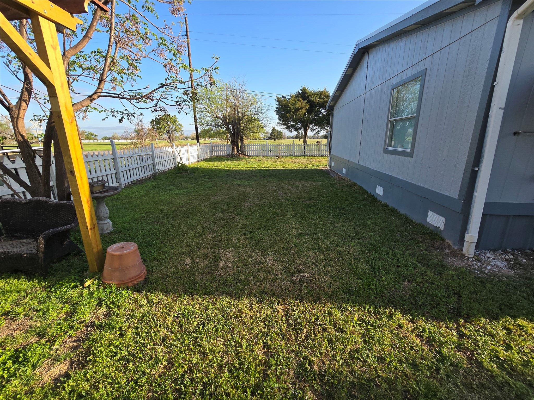 813 W 12th Street Cameron TX 76520