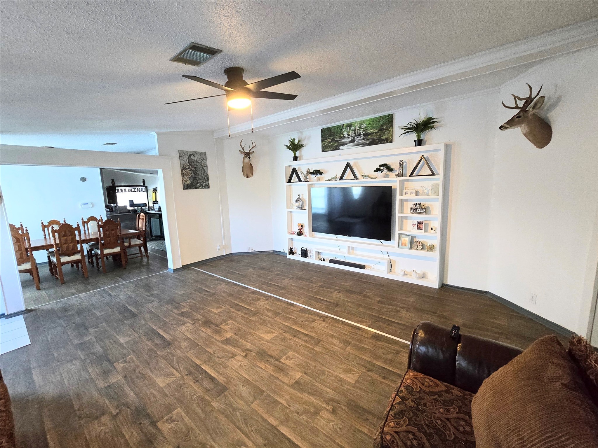 813 W 12th Street Cameron TX 76520
