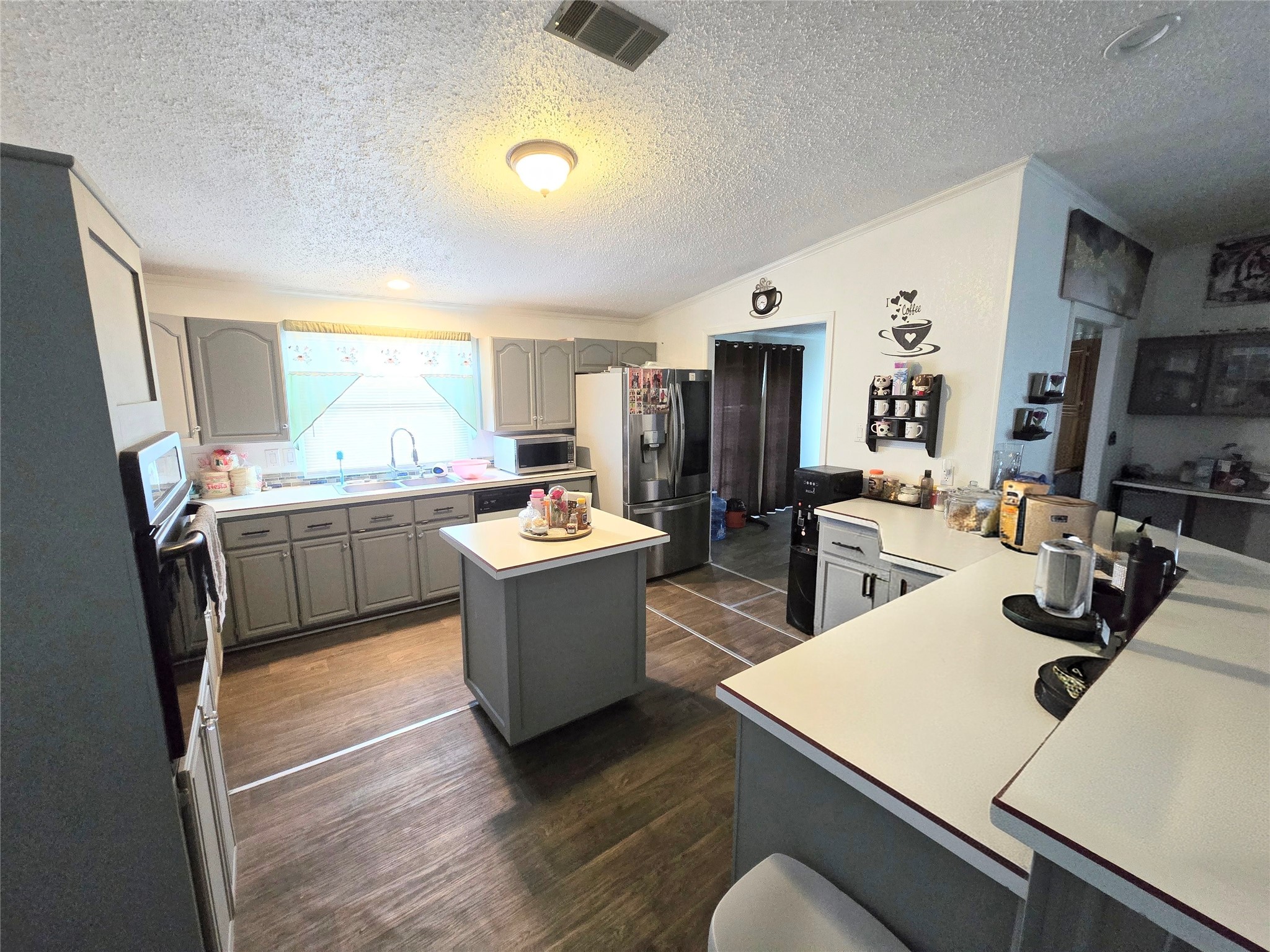 813 W 12th Street Cameron TX 76520