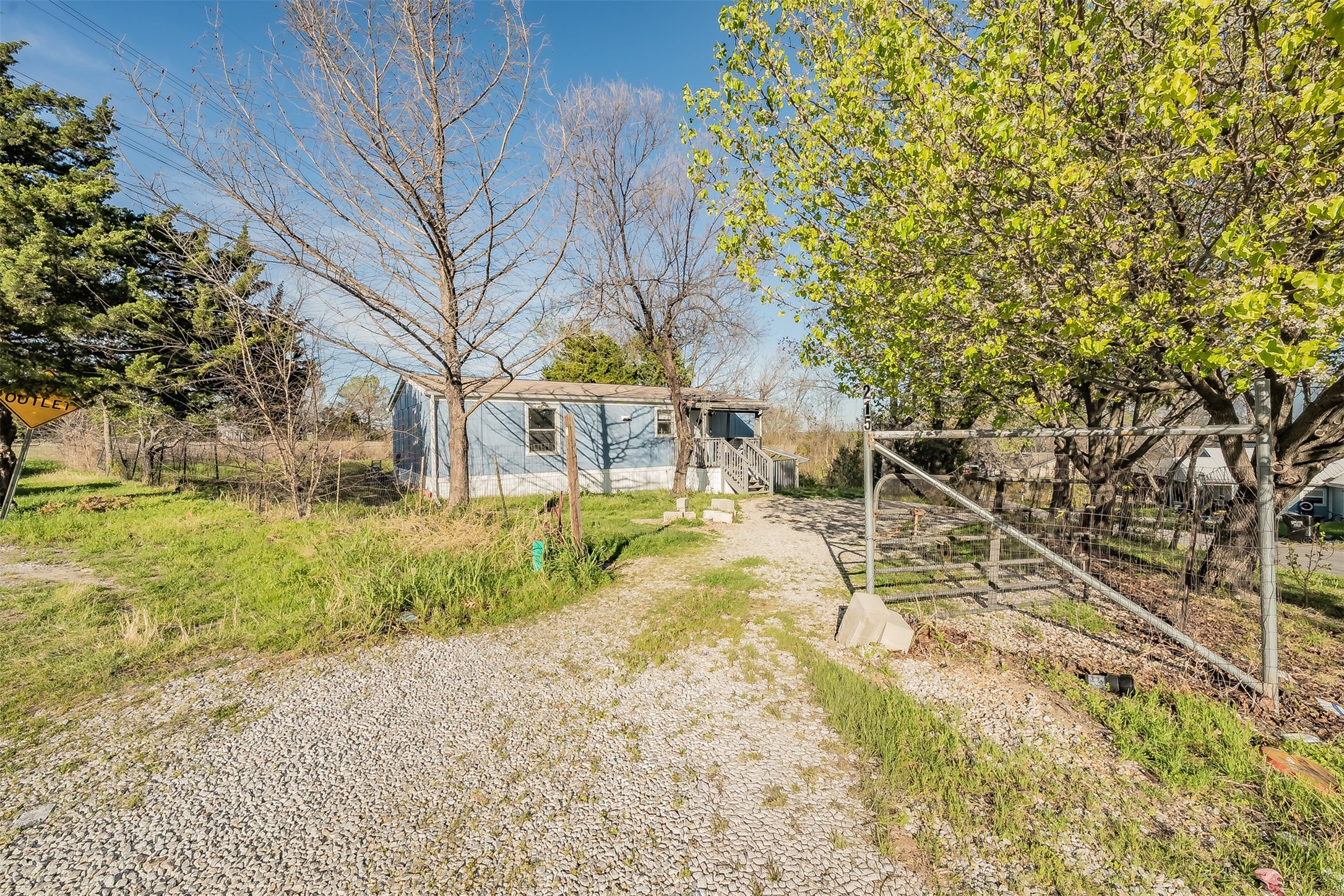 215 Hillside Drive Wylie TX 75098