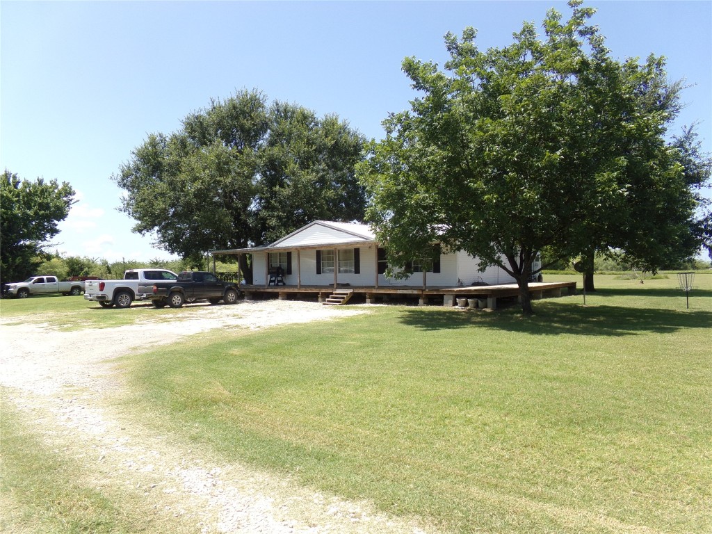 1104 SE County Road 3110 Corsicana TX 75109