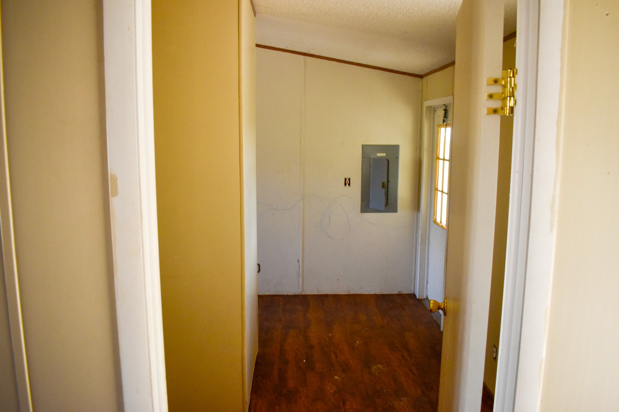 85 Pr 527 Brady TX 76858