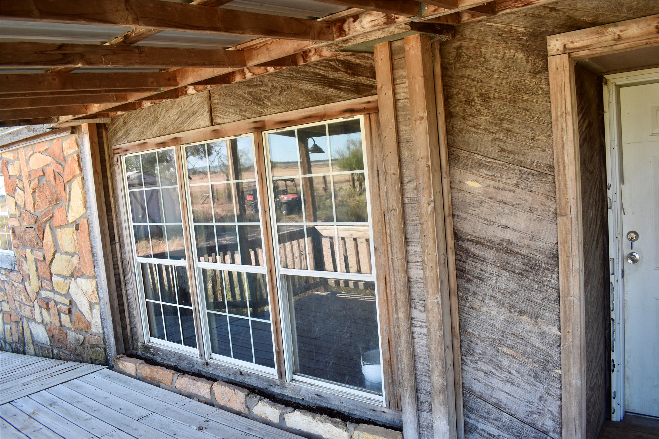 85 Pr 527 Brady TX 76858