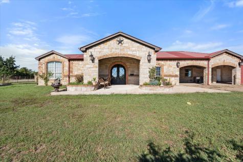 5916 Hickory Court Joshua TX 76058