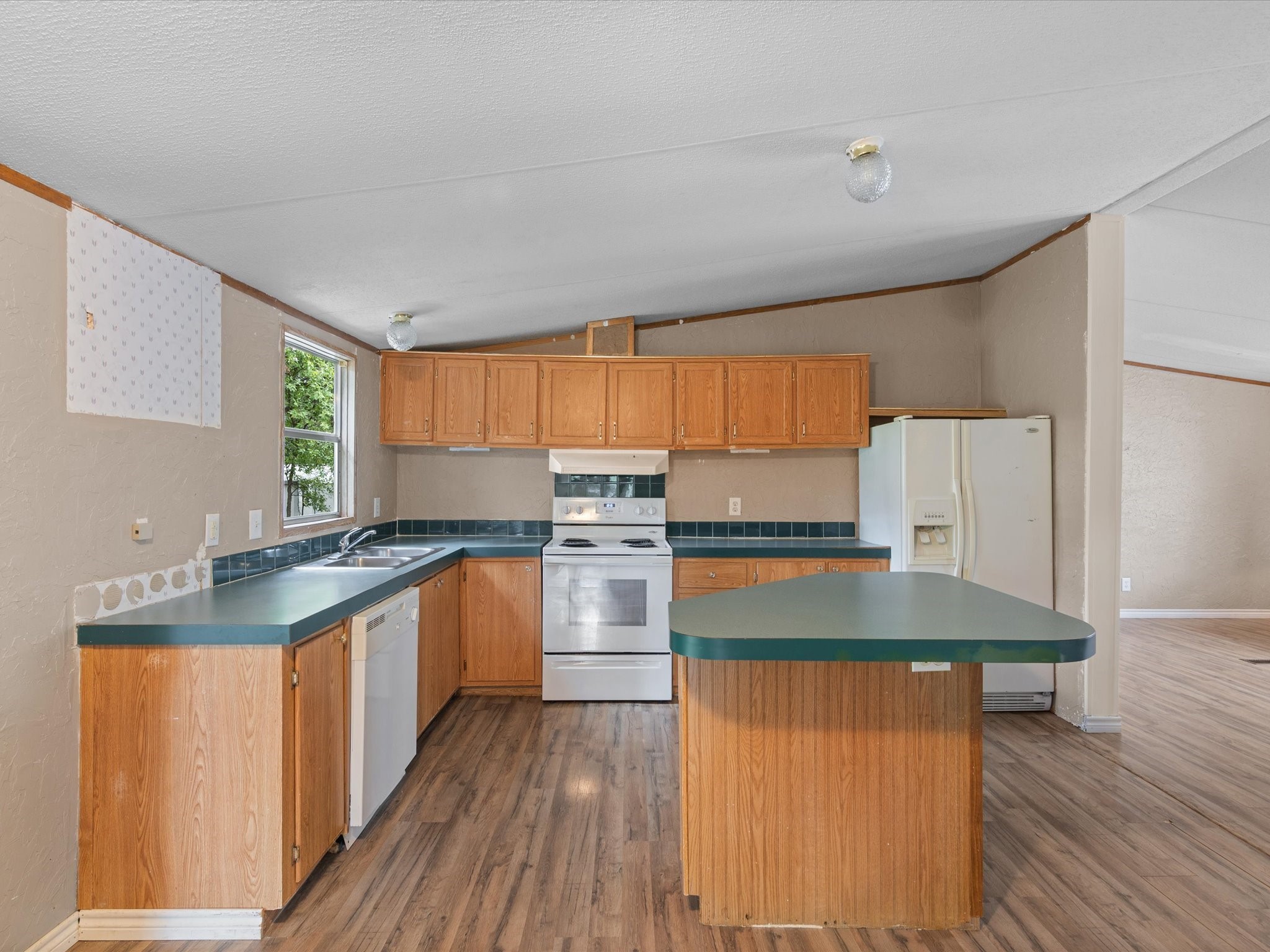 1102 15th Street Bridgeport TX 76426