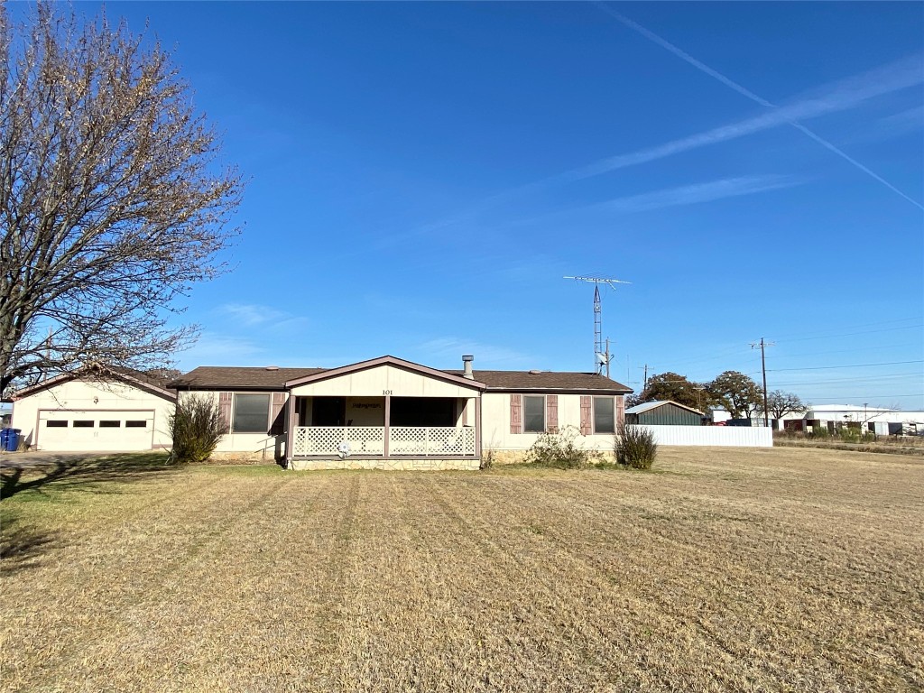 101 Spur Street Stephenville TX 76401