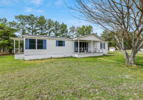 132 County Road 4757 Rhome TX 76078