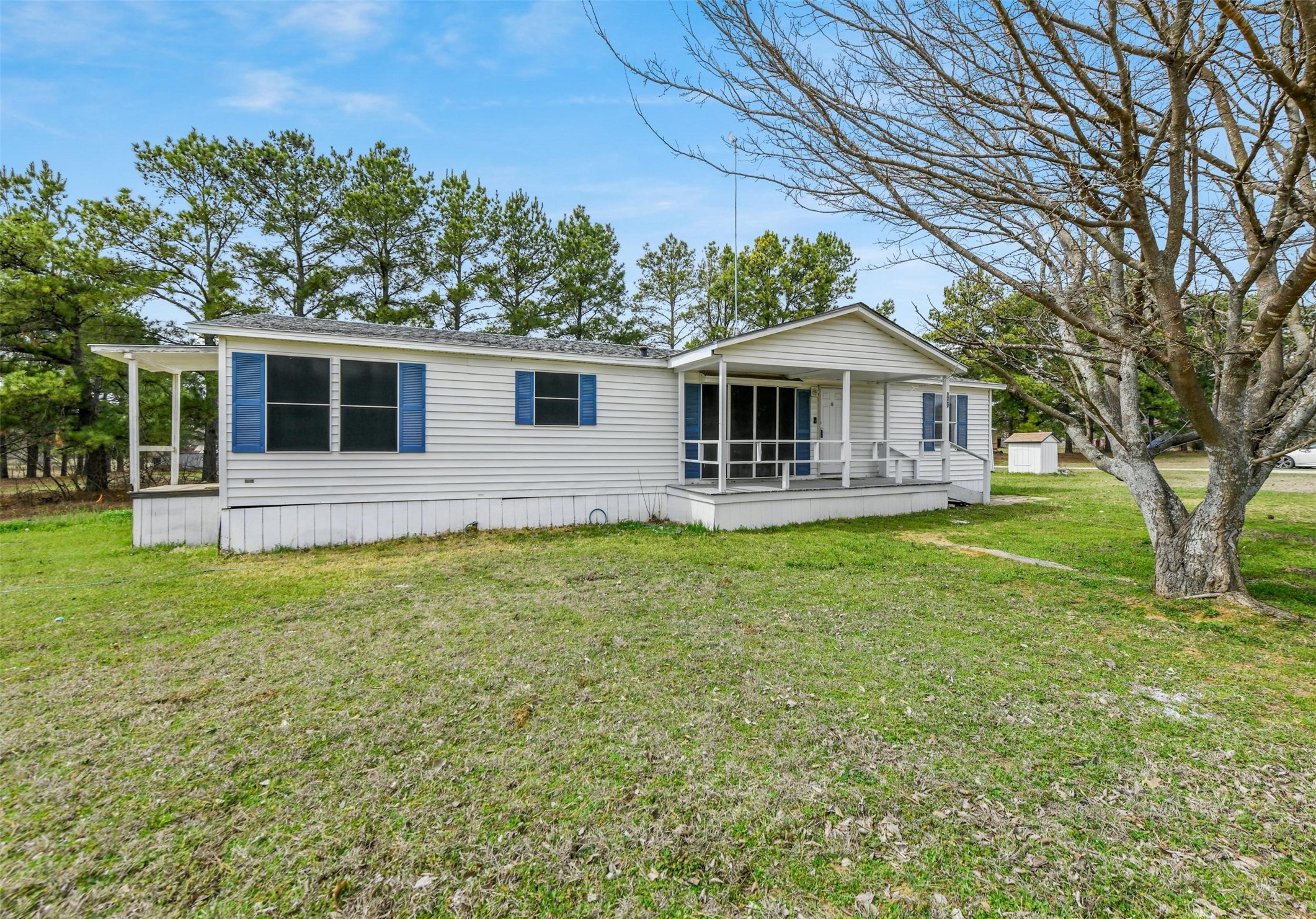 132 County Road 4757 Rhome TX 76078