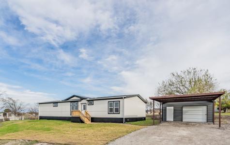 229 Private Road 4440 Rhome TX 76078