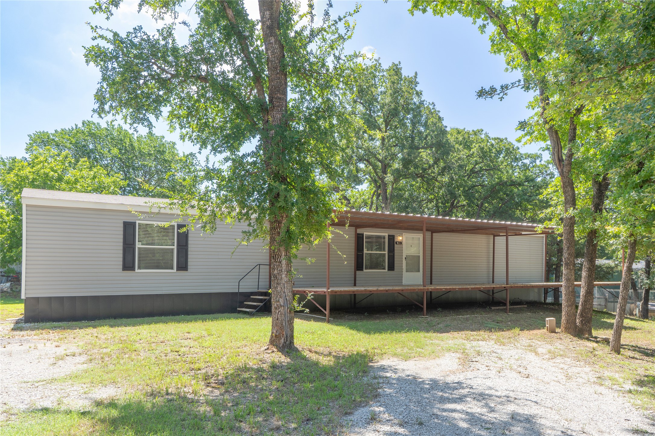 60 Tecumseh Valley View TX 76272
