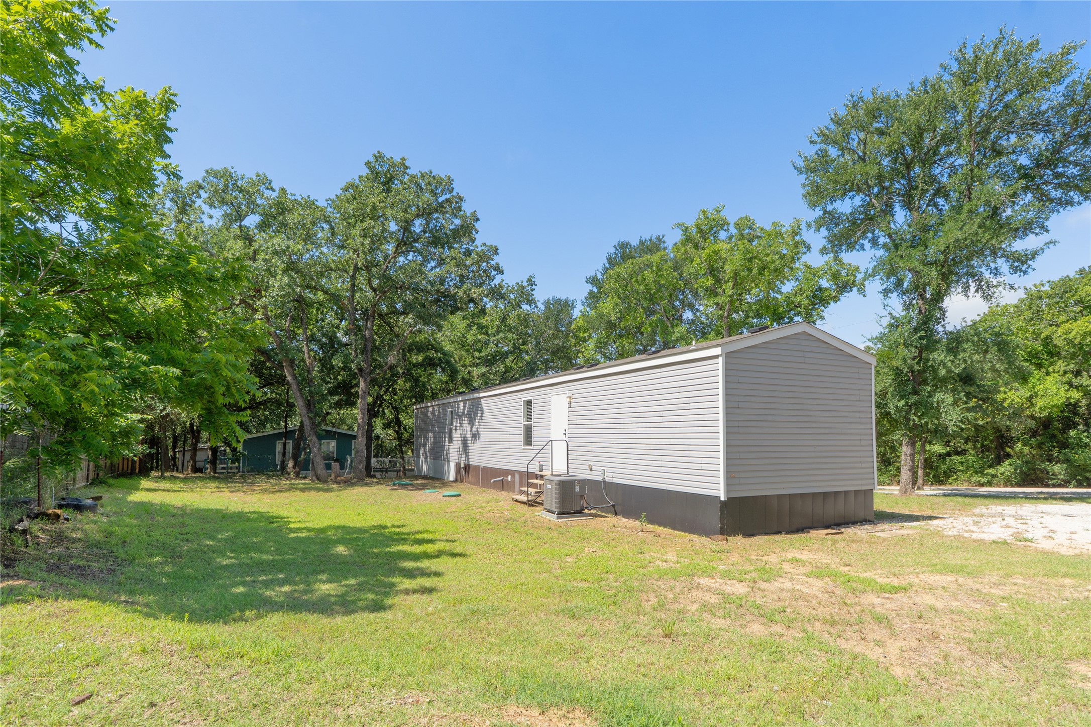 60 Tecumseh Valley View TX 76272