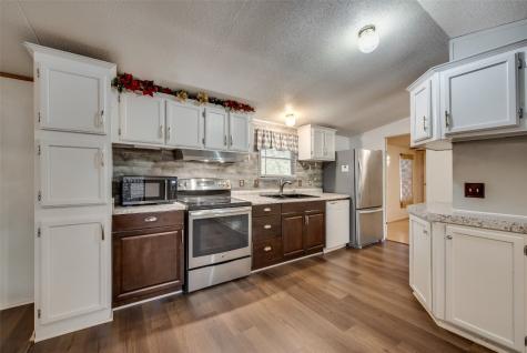 2115 Wren Court Cleburne TX 76031