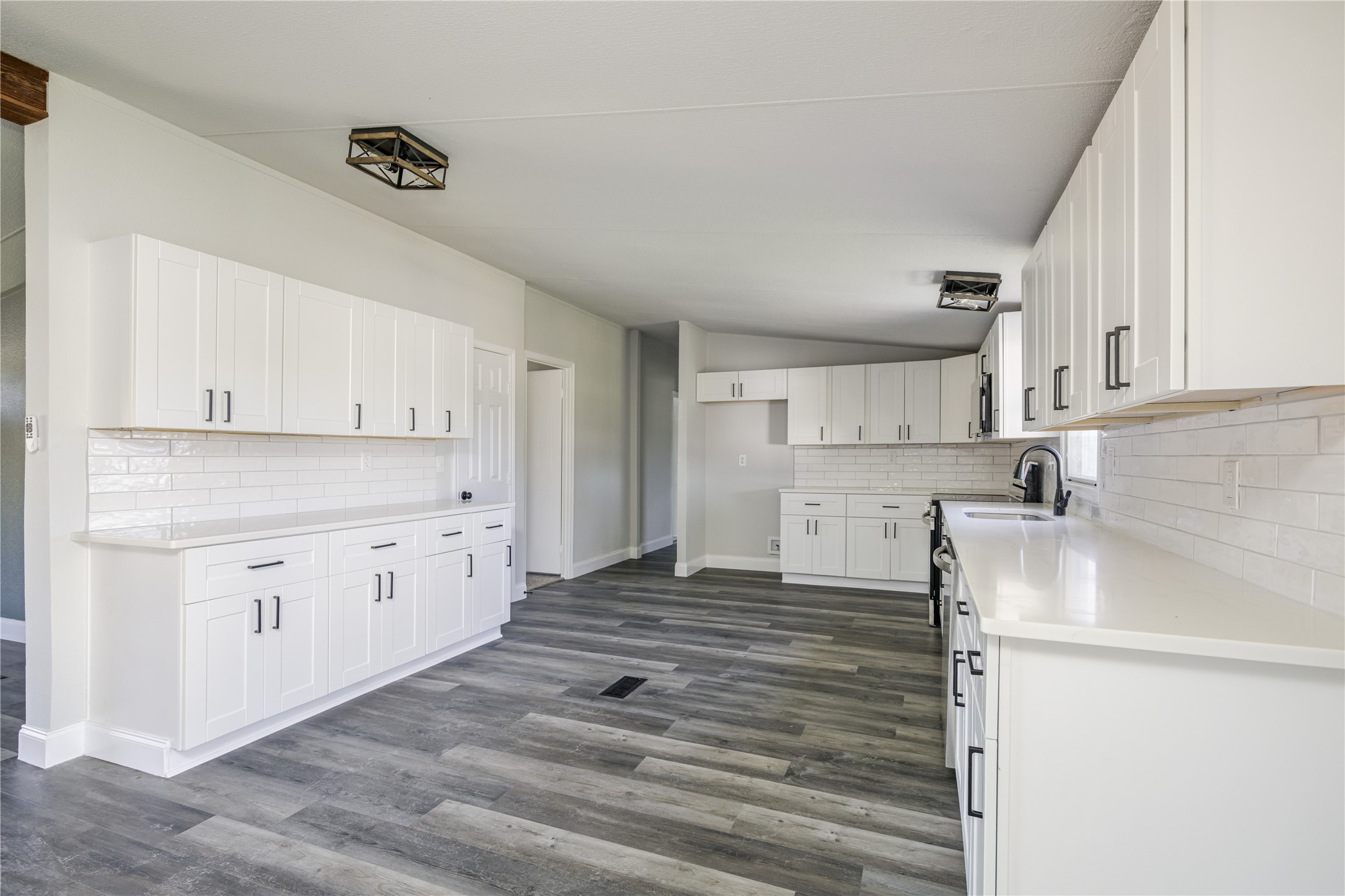 5774 Farm Road 904 S Commerce TX 75448