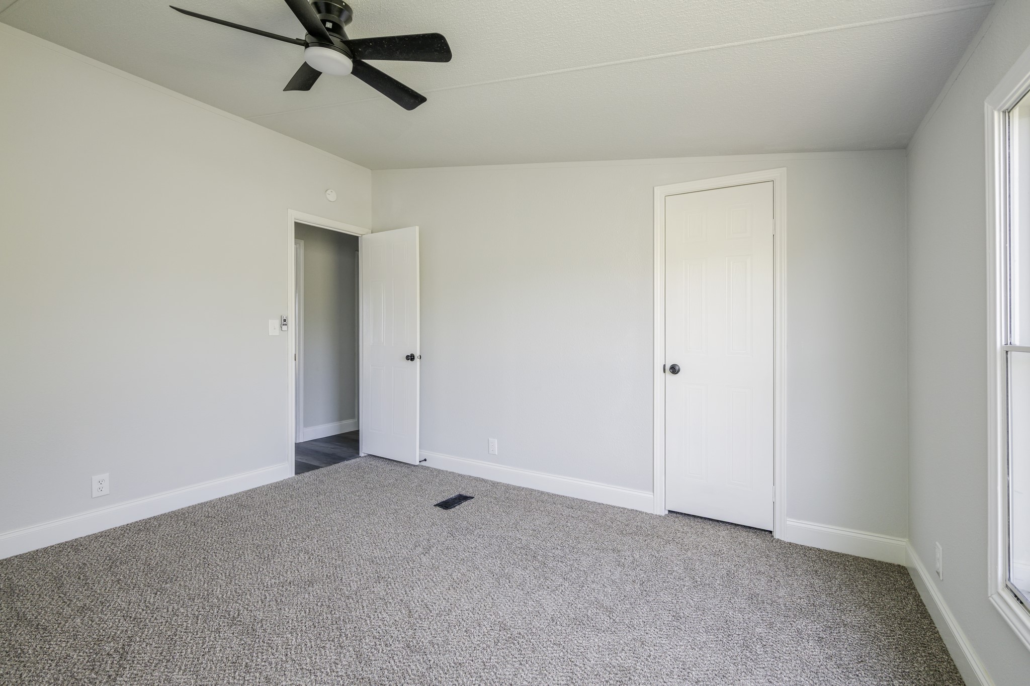 5774 Farm Road 904 S Commerce TX 75448