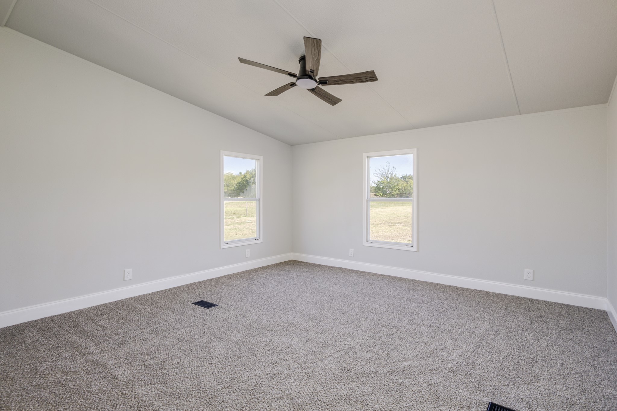 5774 Farm Road 904 S Commerce TX 75448