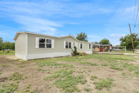 707 W 8th Street Coleman TX 76834