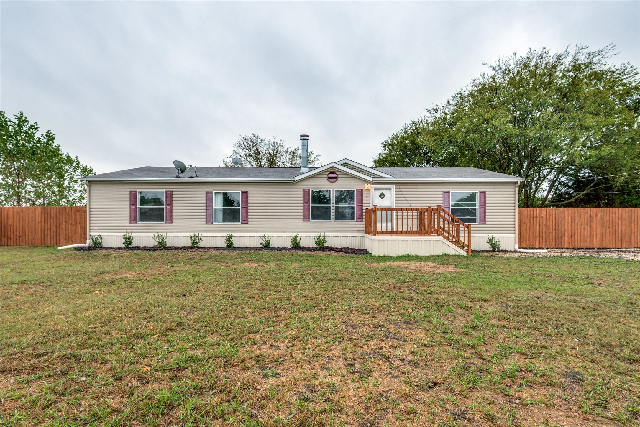 350 Chapel Hill Lane Waxahachie TX 75165