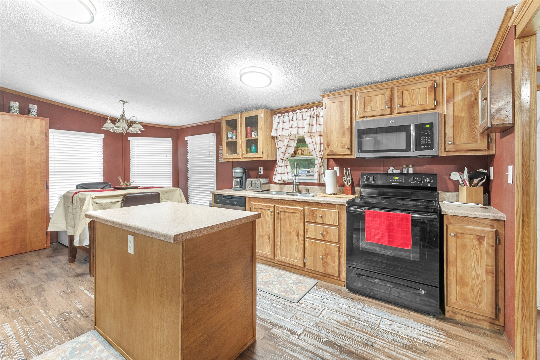 5456 County Road 418 Hawley TX 79525