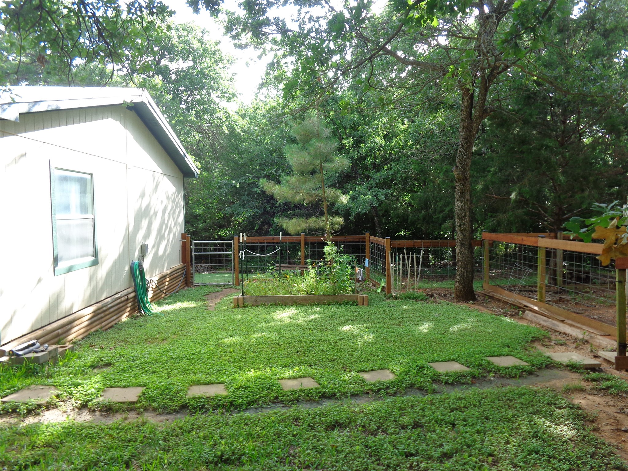 5525 Cedar Oaks Road Grandview TX 76050