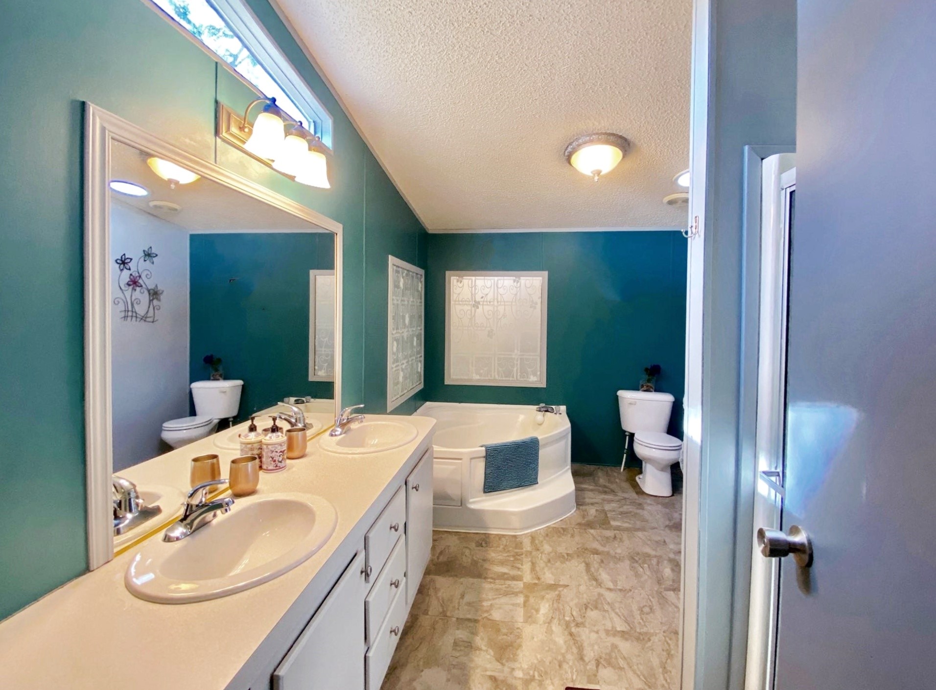 272 County Road 2062 Klondike TX 75448
