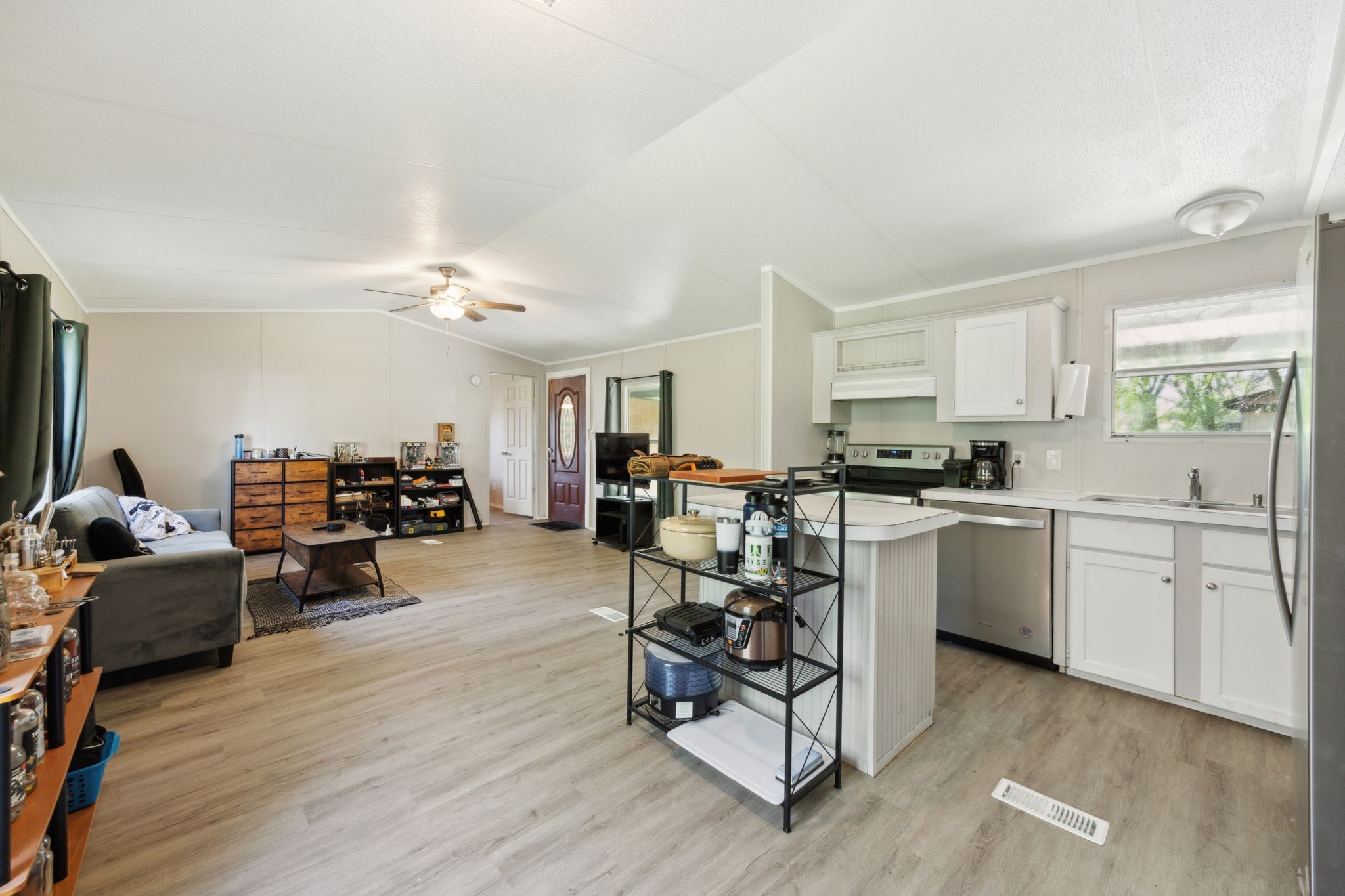 3719 Hedge Row Street Granbury TX 76048