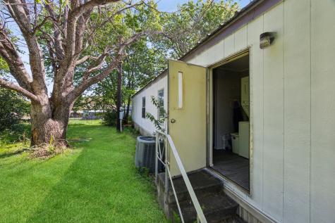 3719 Hedge Row Street Granbury TX 76048