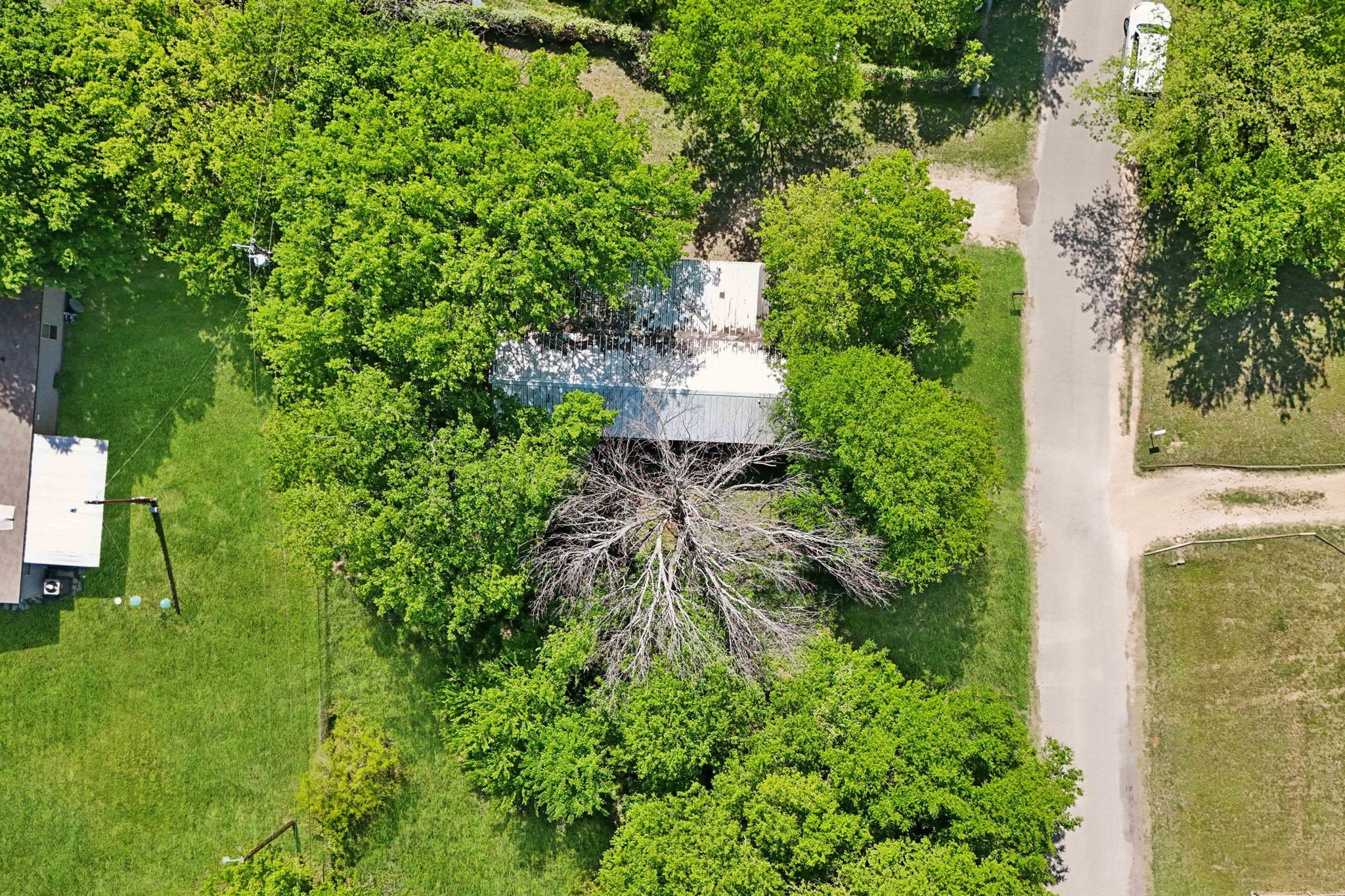3719 Hedge Row Street Granbury TX 76048