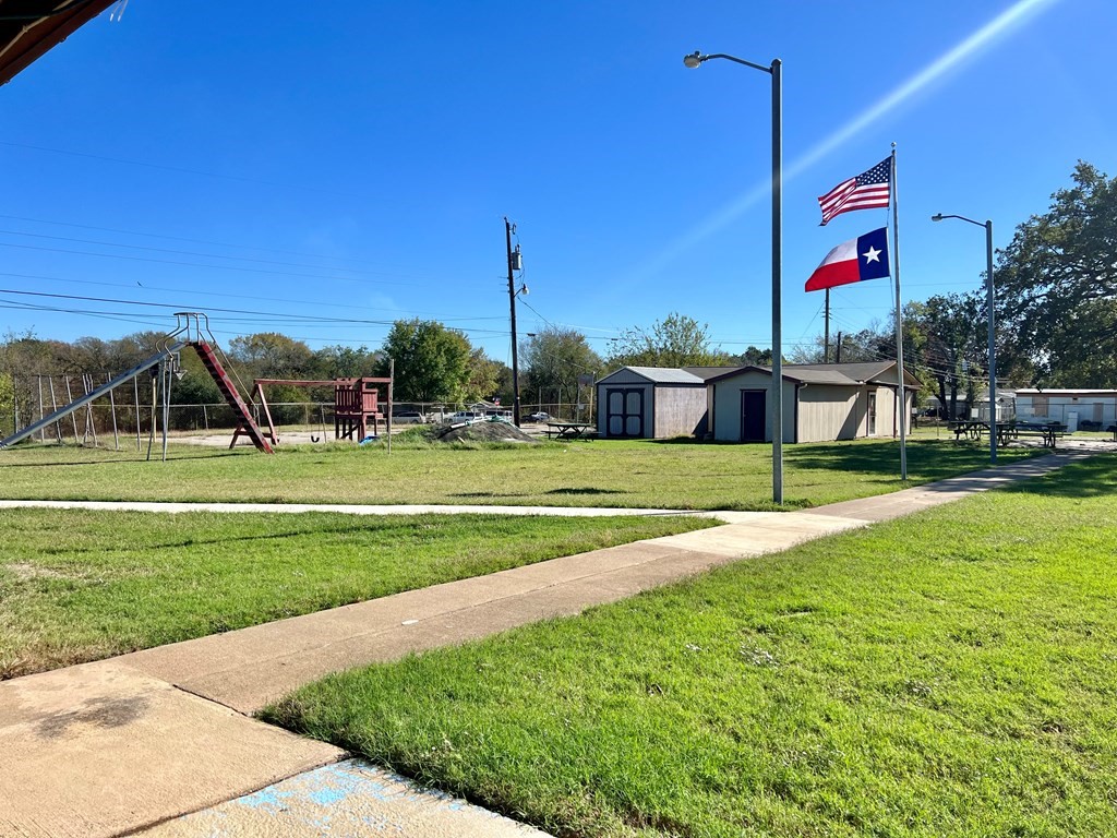 304 Wildwind Street Gun Barrel City TX 75156