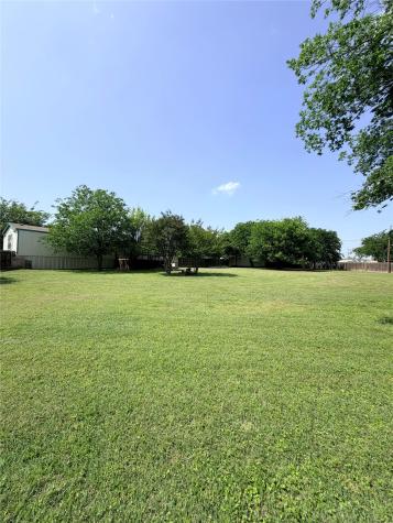 4113 Goliad Drive Granbury TX 76048