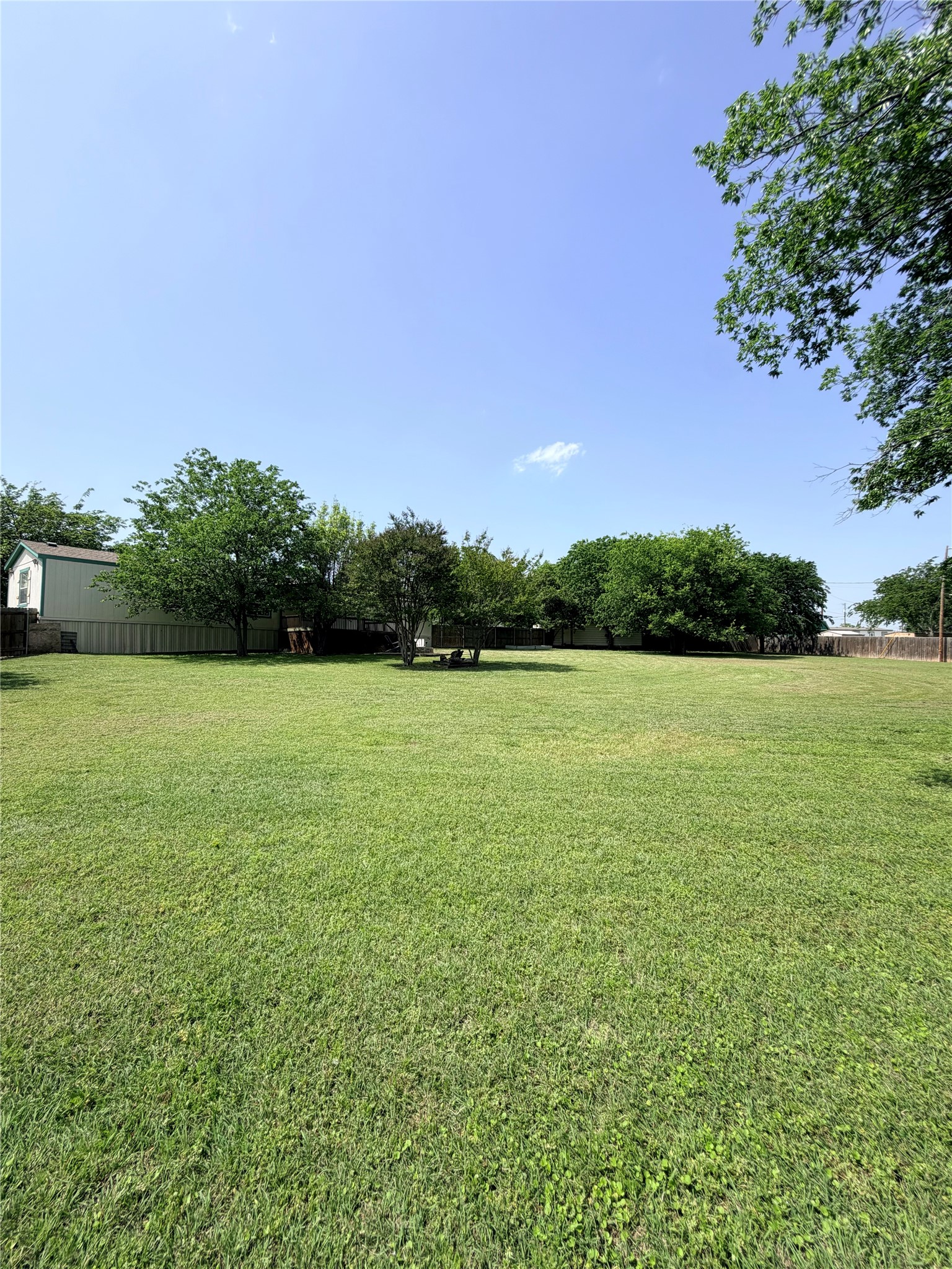 4113 Goliad Drive Granbury TX 76048