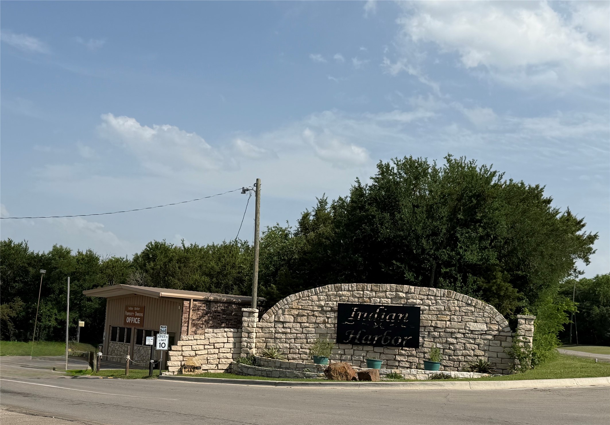 4113 Goliad Drive Granbury TX 76048