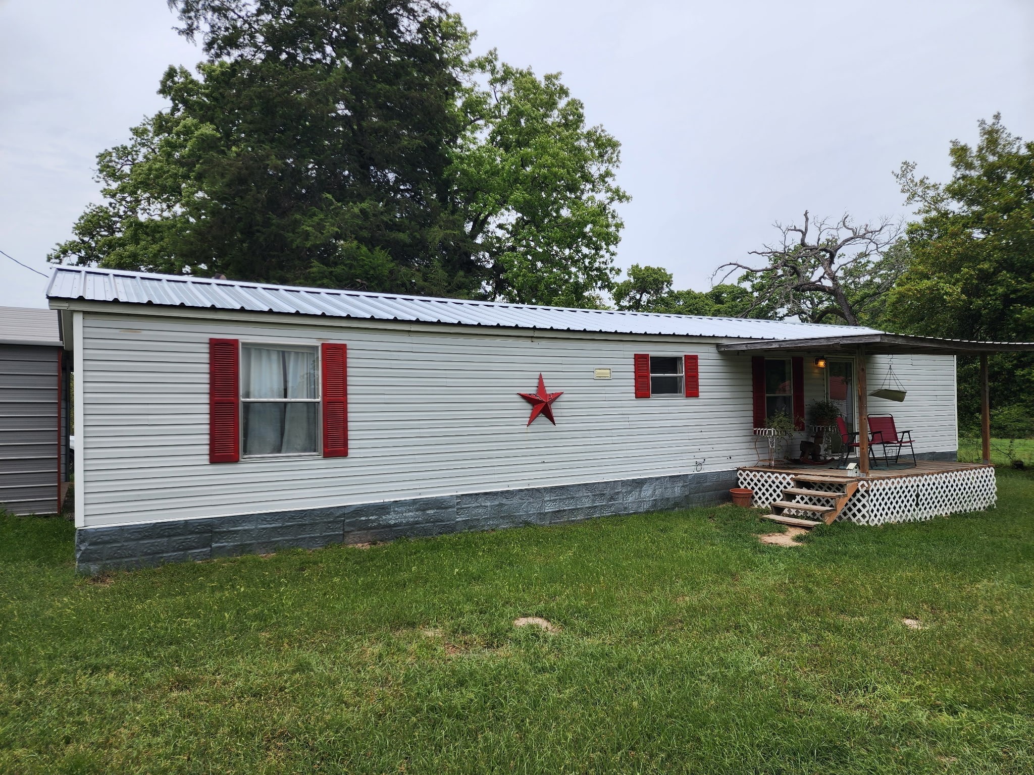 155 F County Road 430 Buffalo TX 75831
