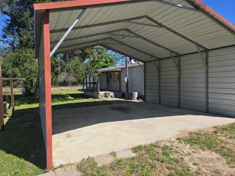 155 F County Road 430 Buffalo TX 75831