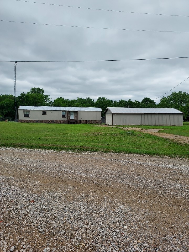 4899 Private Road 1181 Celeste TX 75423