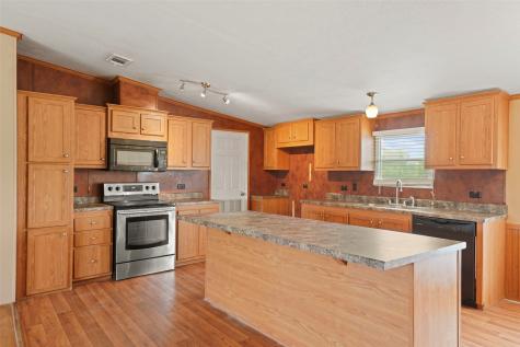 2412 Luisa Lane Alvarado TX 76009