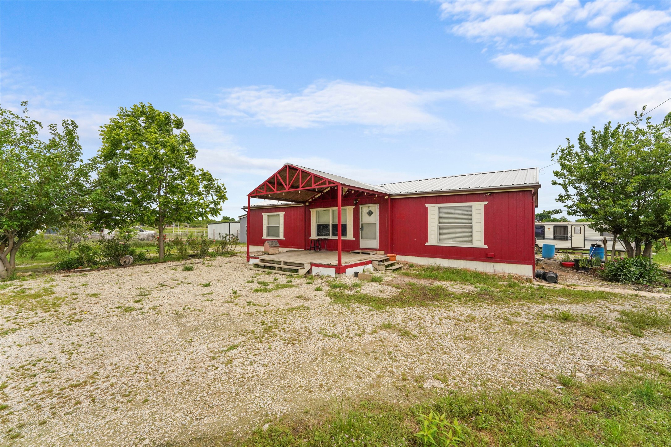 2412 Luisa Lane Alvarado TX 76009
