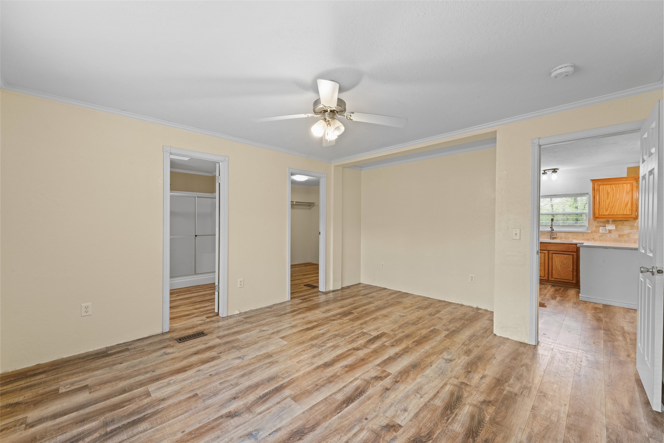 130 Private Road 6453 Palestine TX 75803