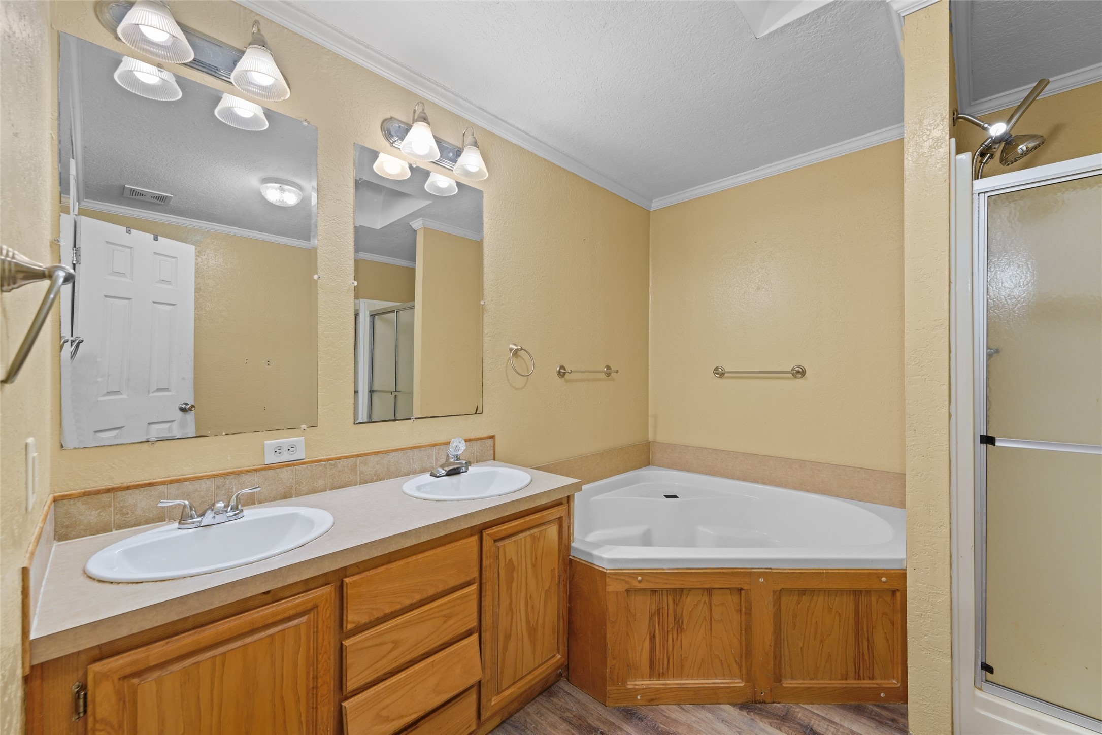 130 Private Road 6453 Palestine TX 75803
