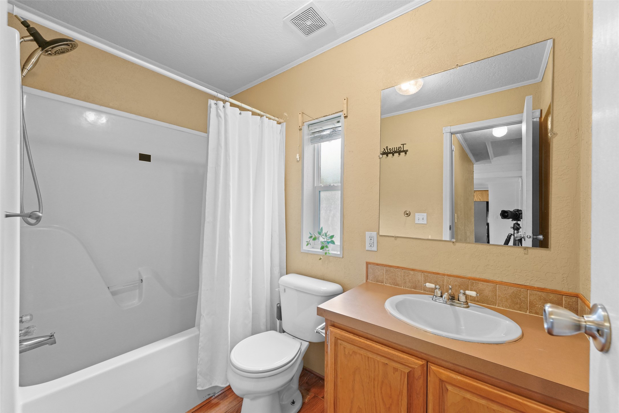 130 Private Road 6453 Palestine TX 75803