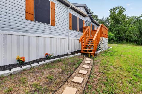 1270 Private Road 3627 Springtown TX 76082