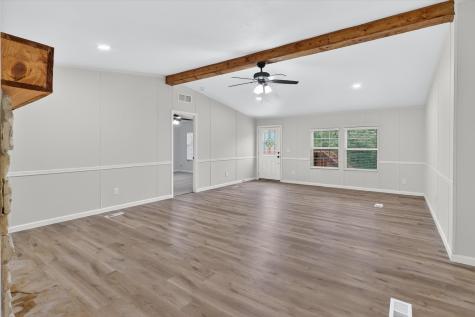 1270 Private Road 3627 Springtown TX 76082