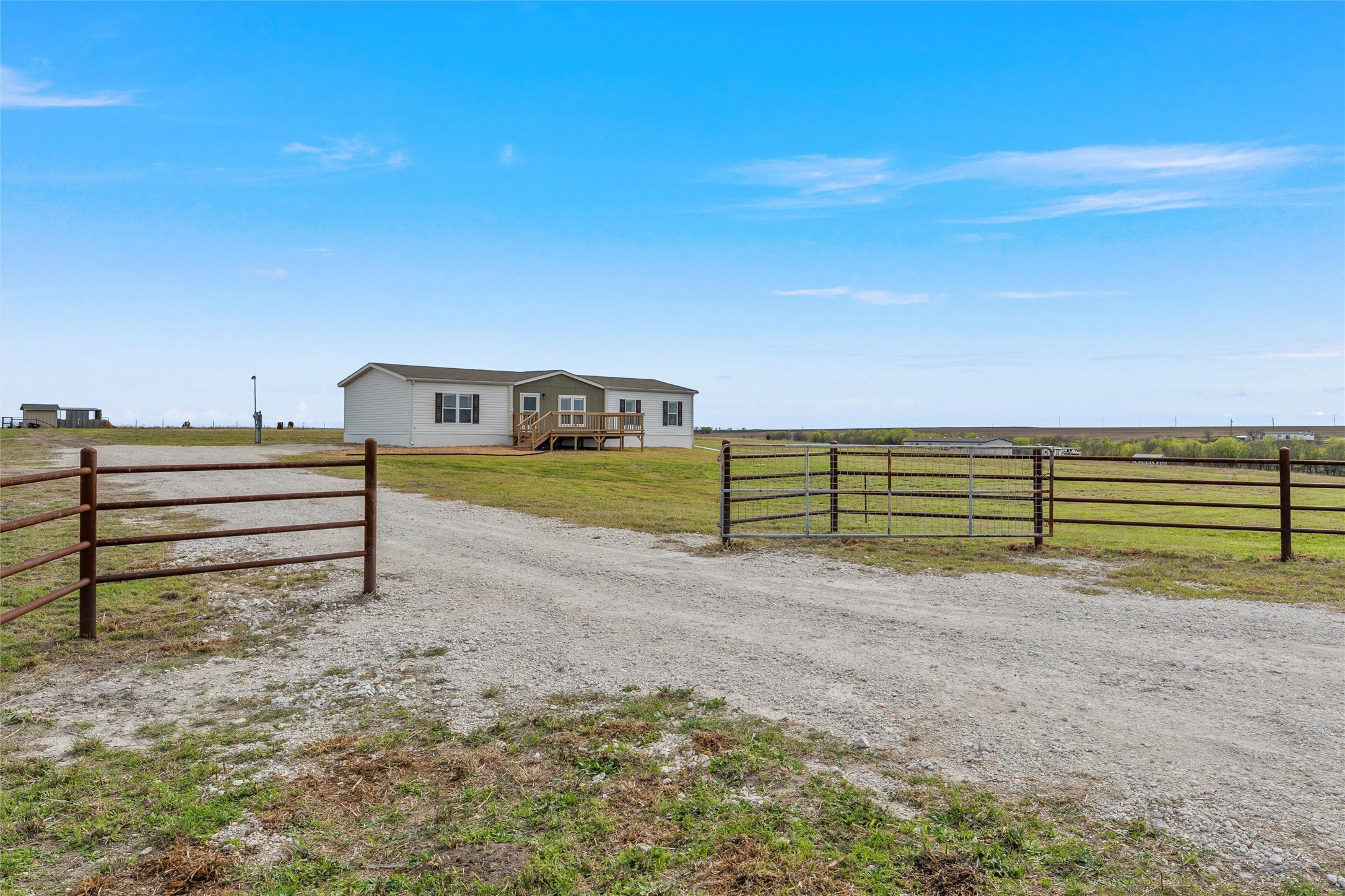 188 Hcr 3215 Penelope TX 76676