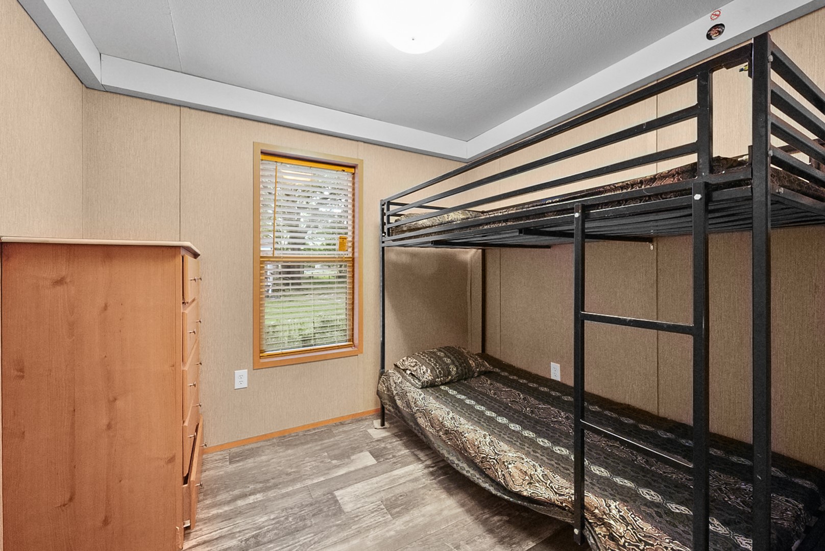 117 Crestwood Drive Mabank TX 75156