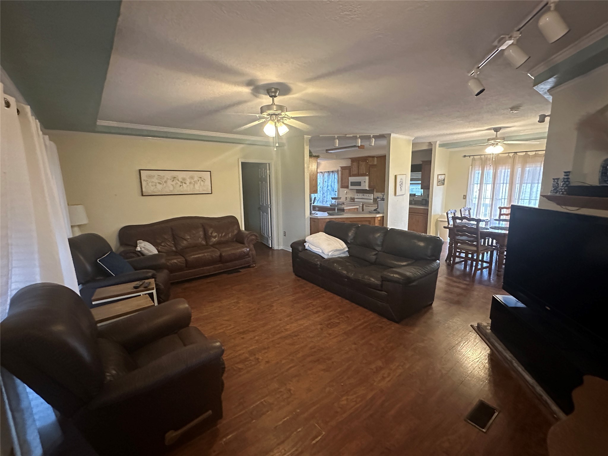 212 Rose Circle Gordonville TX 76245